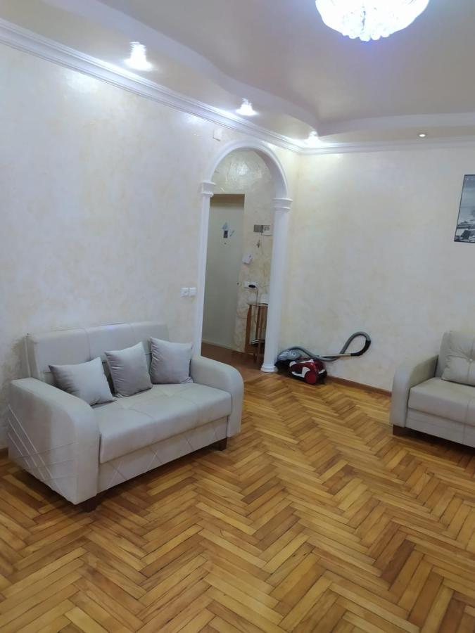 באטומי Apartment On 26 May Str מראה חיצוני תמונה